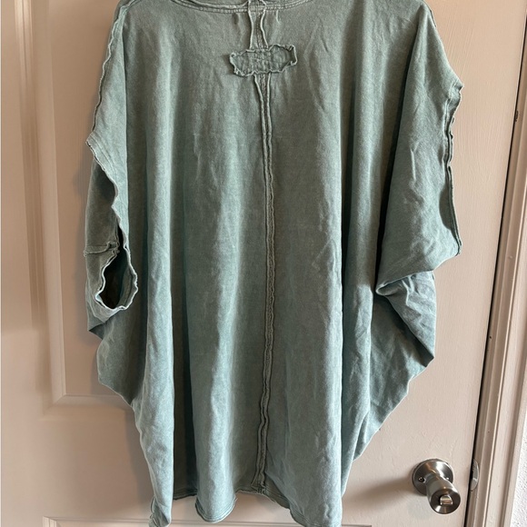 Oversized tee - Picture 3 of 3